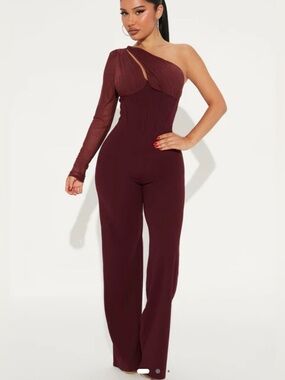 Fashion Nova One Love One-Shoulder, Wide-Leg Flattering Fit Burgundy Size M